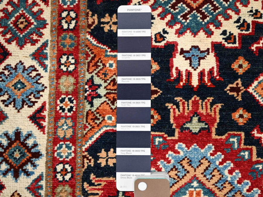 2'8" x 9'9", Densely Woven Hand Knotted, Runner Oriental Rug - Image 4